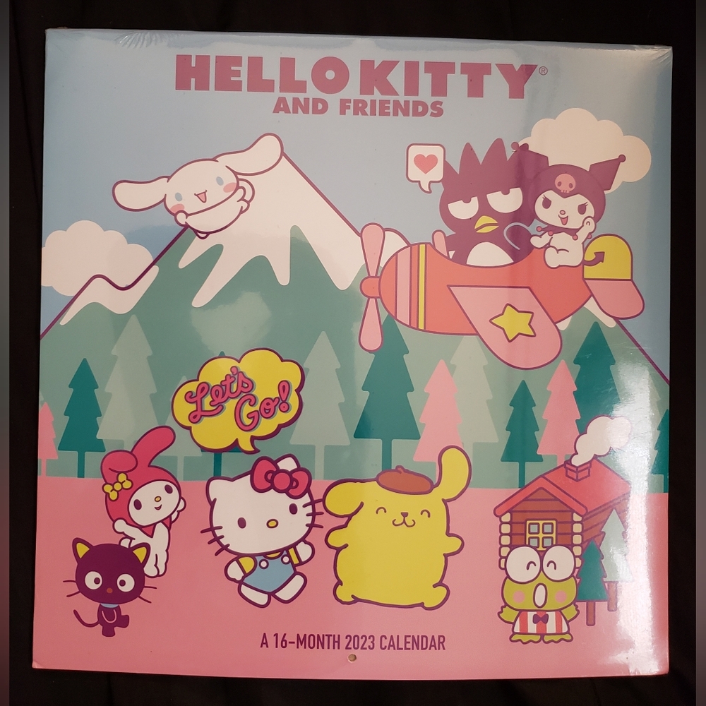 New Hello Kitty 16 Month Calendar
